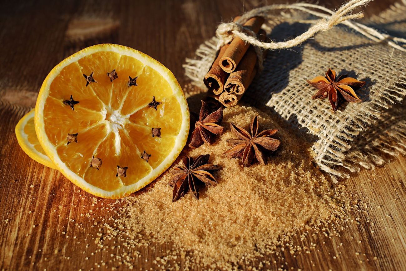 Naranja, anís estrellado y canela